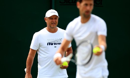 Marian Vajda là một trong những người đứng sau thành công của Novak Djokovic trong gần 2 thập kỷ qua. Ảnh: ATP Tour