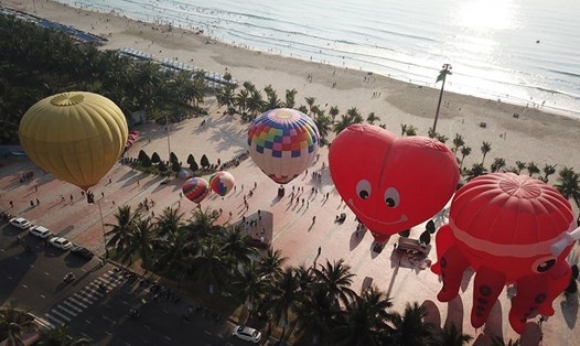 Đà Nẵng, Hội An tổ chức ngày hội khinh khí cầu chào đón khách quốc tế. Ảnh: Vinh Quang