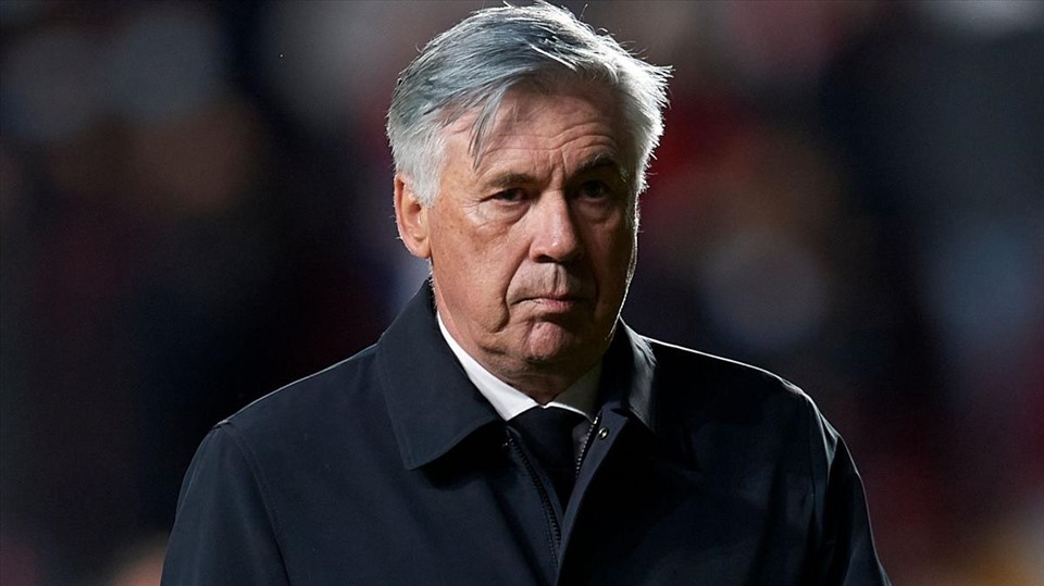 Real Madrid tính sa thải Ancelotti