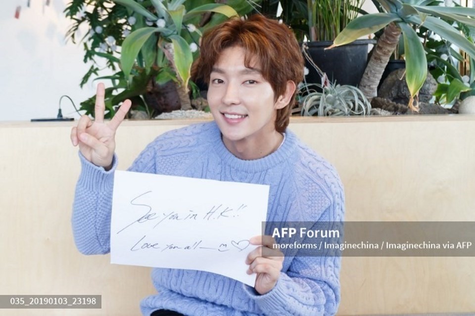 Lee Joon Gi trẻ trung ở ngưỡng U40. Ảnh: AFP. Lee Joon Gi trẻ trung ở ngưỡng U40. Ảnh: AFP.