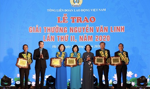 Lễ trao Giải thưởng Nguyễn Văn Linh lần thứ II. Ảnh: T.L