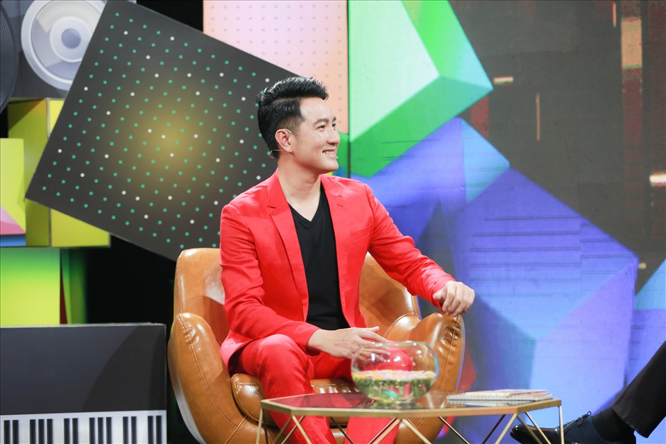 Ca sĩ Nguyễn Phi Hùng. Ảnh: NSCC.