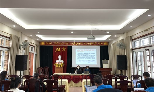 LĐLĐ tỉnh Nghệ An tổ chức Hội nghị tập huấn trực tuyến về công tác phát triển đoàn viên, thành lập công đoàn cơ sở. Ảnh: Thái Sơn