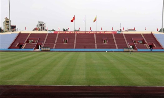 Phú Thọ đầu tư trên 40 tỉ đồng nâng cấp nhiều hạng mục trong sân vận động TP.Việt Trì nhằm phục vụ các trận đấu bóng đá nam SEA Games 31. Ảnh: LĐO.