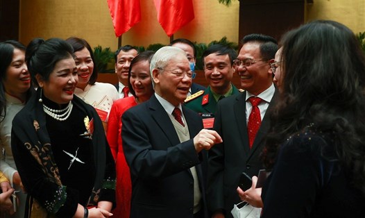 Tổng bí thư Nguyễn Phú Trọng cùng các đại biểu tại Hội nghị văn hoá toàn quốc lần thứ 3, tháng 11.2021. Ảnh ĐH
