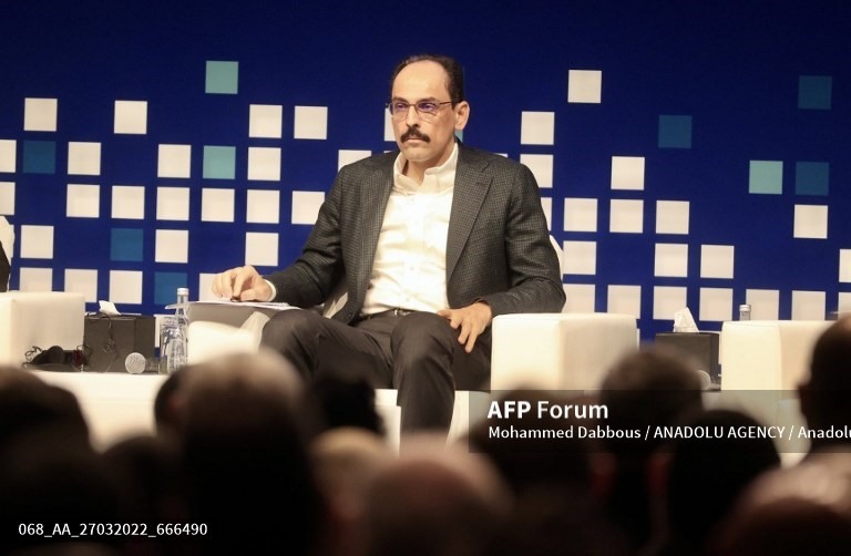 Phát ngôn viên của Tổng thống Thổ Nhĩ Kỳ Ibrahim Kalin tham dự diễn đàn quốc tế Doha vào ngày 27.3.2022. Ảnh: AFP