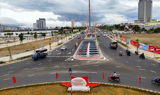 Khánh thành Công trình cụm nút giao thông phía tây cầu Trần Thị Lý. Ảnh: Thanh Chung