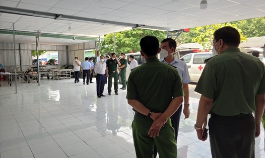Bệnh viện Đa khoa Long An tiếp nhận và cấp cứu ông Lê Hòa Bình- Phó Chủ tịch UBND TPHCM. Ảnh: An Long