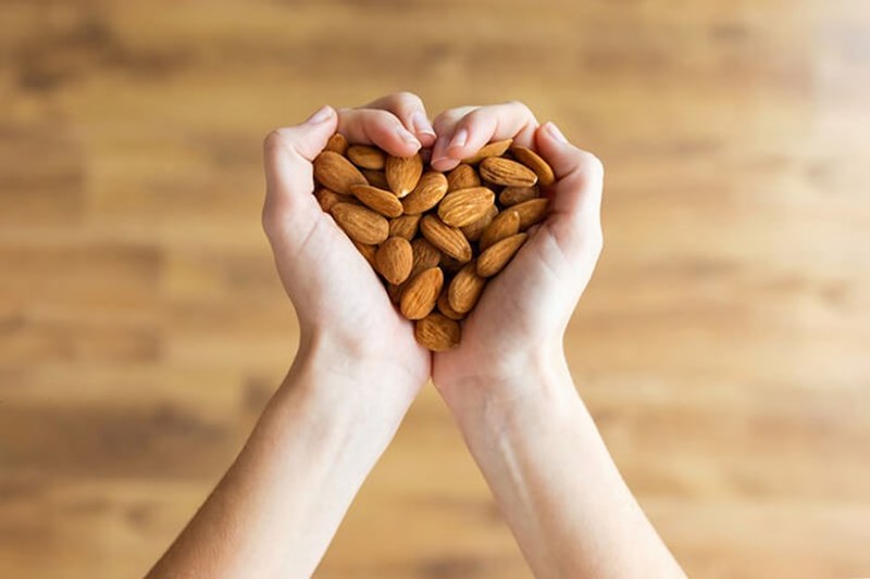 4 loại hạt tốt cho sức khỏe tim mạch