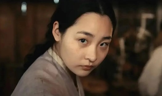 Kim Min Ha được chú ý khi đóng “Pachinko” cùng Lee Min Ho. Ảnh: CMH.