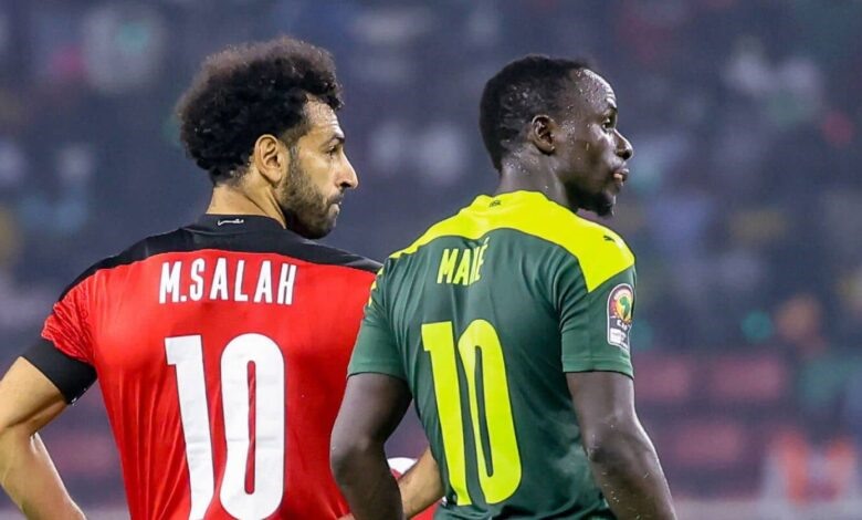 Liverpool lo lắng cho mối quan hệ Salah - Mane