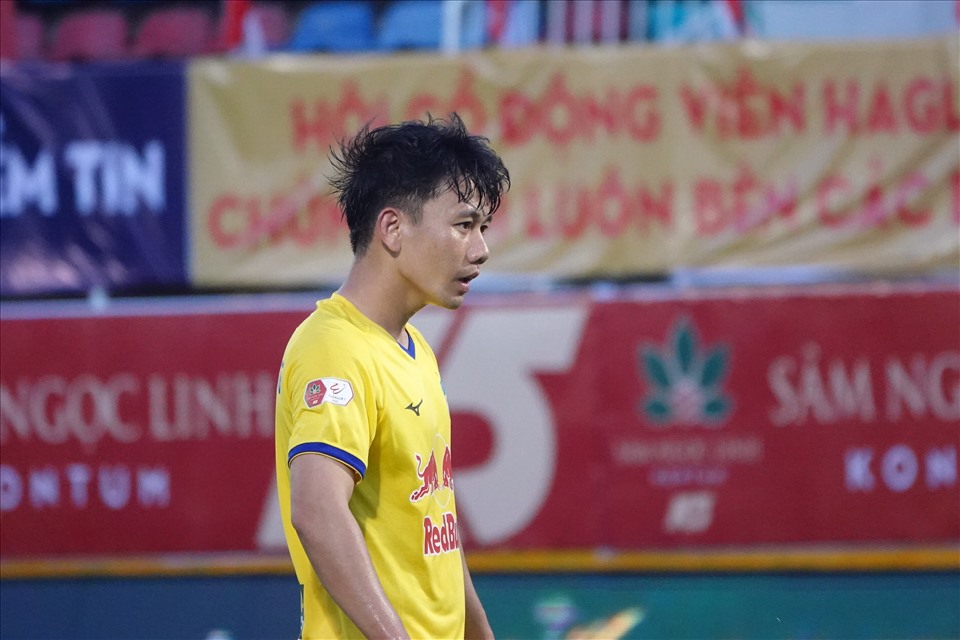 Minh Vương, cầu thủ từng ghi 2 bàn từ những cú sút xa ngoạn mục ở V.League 2021 vẫn chưa nổ súng ở V.League 2022. Ảnh: Nguyễn Đăng