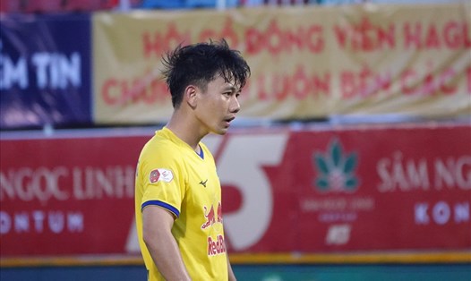 Minh Vương, cầu thủ từng ghi 2 bàn từ những cú sút xa ngoạn mục ở V.League 2021 vẫn chưa nổ súng ở V.League 2022. Ảnh: Nguyễn Đăng
