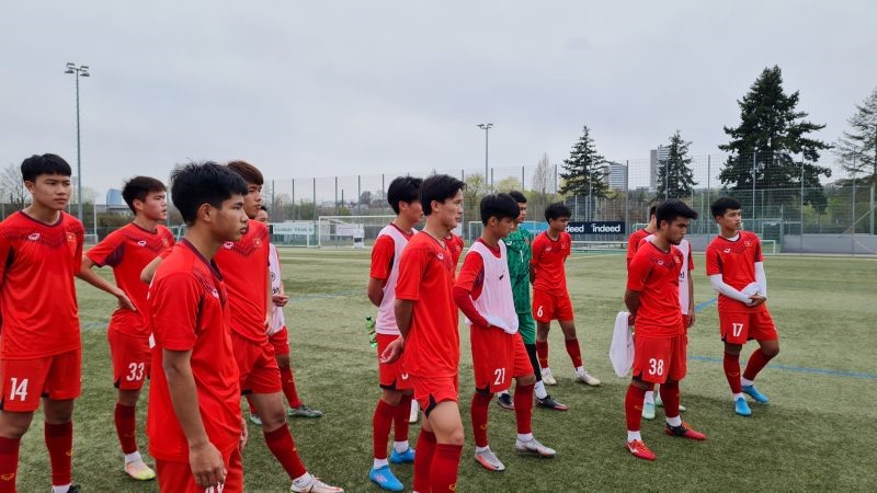 U17 Việt Nam tăng cường tập luyện, chuẩn bị đối đầu U16 Frankfurt