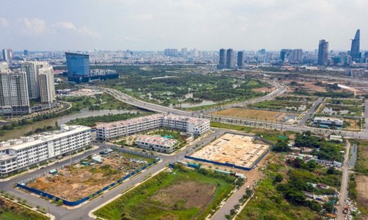 Công ty TNHH Đầu tư Phát triển và Thương mại Bình Minh xin bỏ cọc đấu giá đất tại Khu đô thị mới Thủ Thiêm.