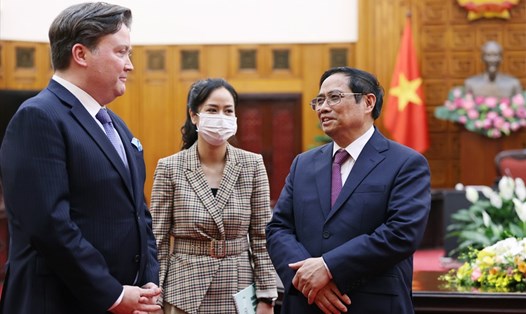 Thủ tướng Chính phủ Phạm Minh Chính tiếp Đại sứ Mỹ tại Việt Nam Marc E. Knapper. Ảnh: Bộ Ngoại giao