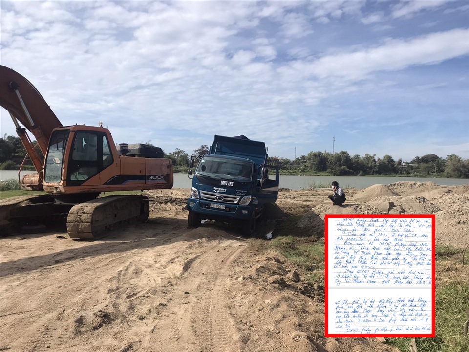 Lấy danh nghĩa khai thác cát, công ty Bình Minh tự ý đắp đất, xẻ lòng sông Dinh.