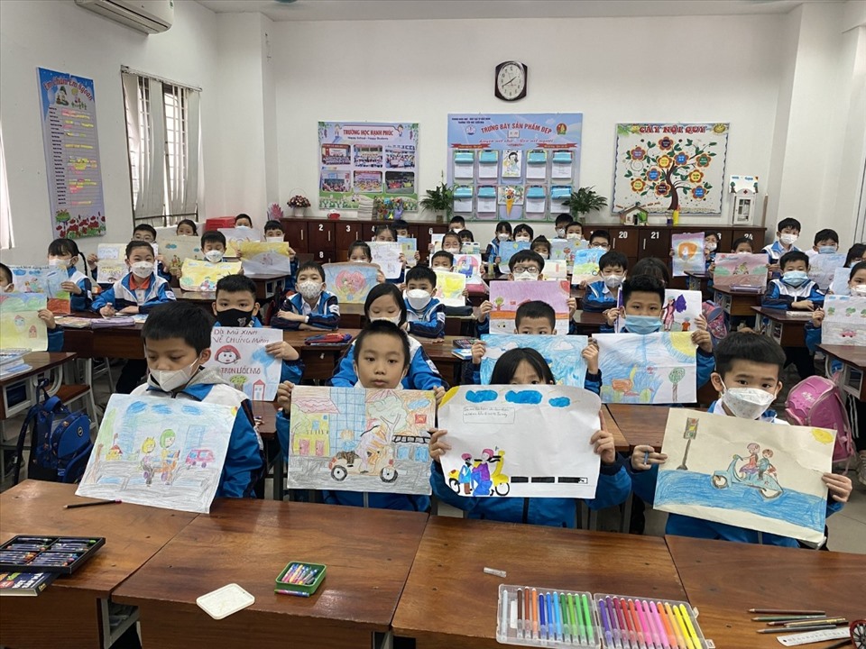 Honda Việt Nam Công Bố Kết Quả Cuộc Thi Sáng Tác Tranh Cổ Động Tuyên Truyền  Đội Mũ Bảo Hiểm Cho Học Sinh Tiểu Học Năm 2021 Với Chủ Đề “Đội Mũ
