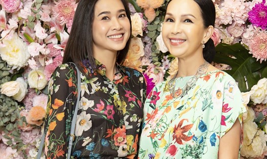 Mỹ nhân Việt cùng hội ngộ trong bữa tiệc ra mắt bộ sưu tập thời trang mới của nhà thiết kế Đỗ Mạnh Cường. Ảnh: Huy Nguyen