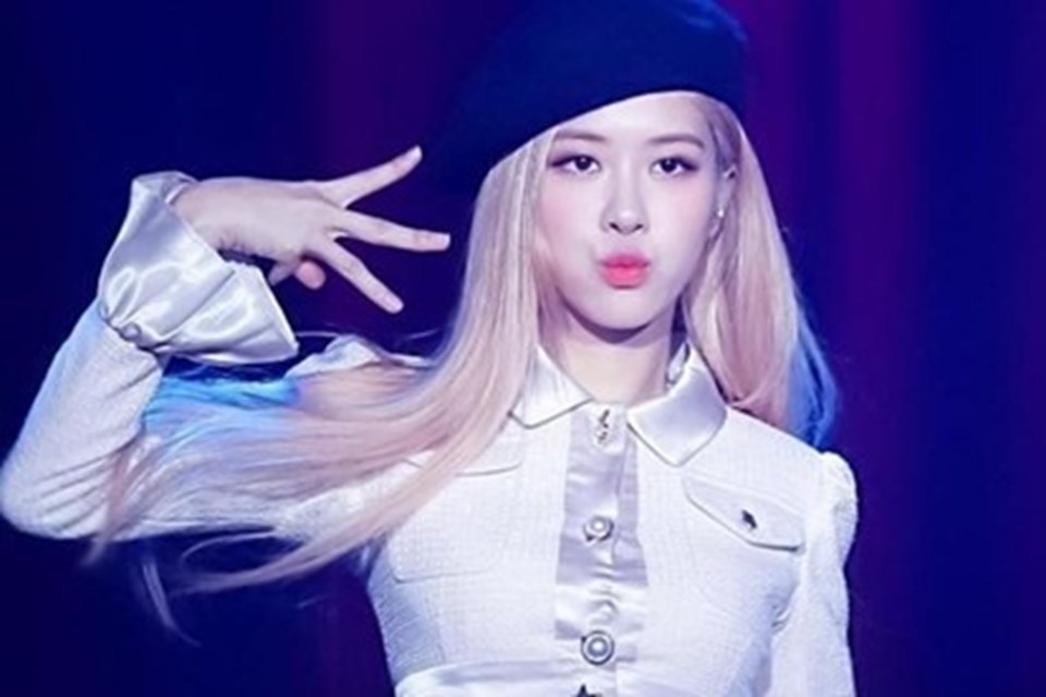 Rosé bình phục hoàn toàn sau khi mắc COVID-19. Ảnh: Xinhua Rosé bình phục hoàn toàn sau khi mắc COVID-19. Ảnh: Xinhua