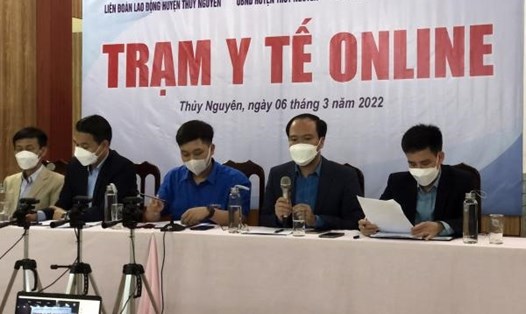 Huyện Thuỷ Nguyên tổ chức chương trình "Trạm Y tế online" hỗ trợ người lao động là F0 điều trị tại nhà. Ảnh: CTV
