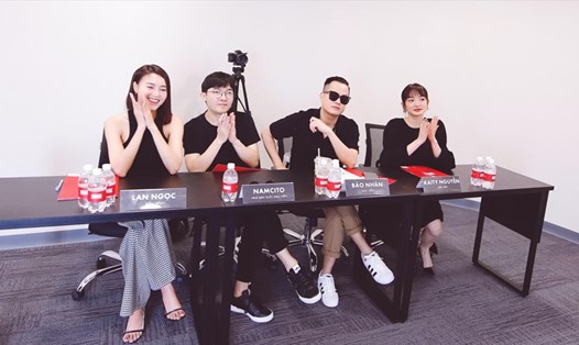 Ninh Dương Lan Ngọc, Kaity Nguyễn cùng hai đạo diễn - nhà sản xuất Bảo Nhân và Namcito casting những gương mặt mới cho "Cô gái từ quá khứ". Ảnh: NSX.