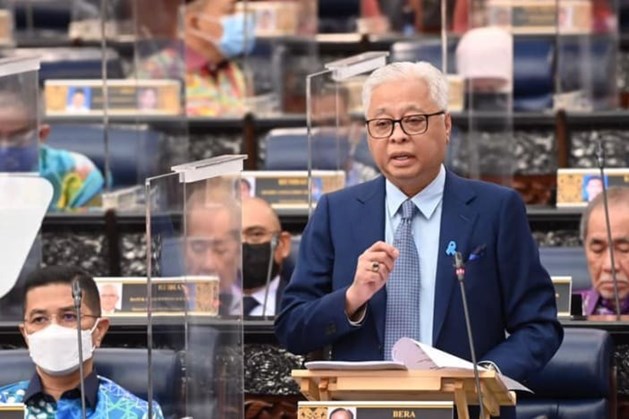 Thủ tướng Malaysia tuyên bố nước này bắt đầu giai đoạn chuyển đổi sang COVID-19 đặc hữu từ 1.4. Ảnh: Facebook/Ismail Sabri Yaakob
