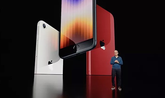 iPhone SE 2022 được Apple chính thức ra mắt đêm ngày 8 rạng sáng ngày 9.3. Ảnh: Apple.