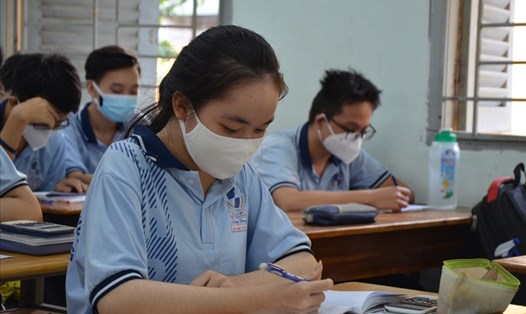 Học sinh lớp 12 tại TPHCM chuẩn bị cho Kỳ thi tốt nghiệp THPT năm 2022. Ảnh: Huyên Nguyễn