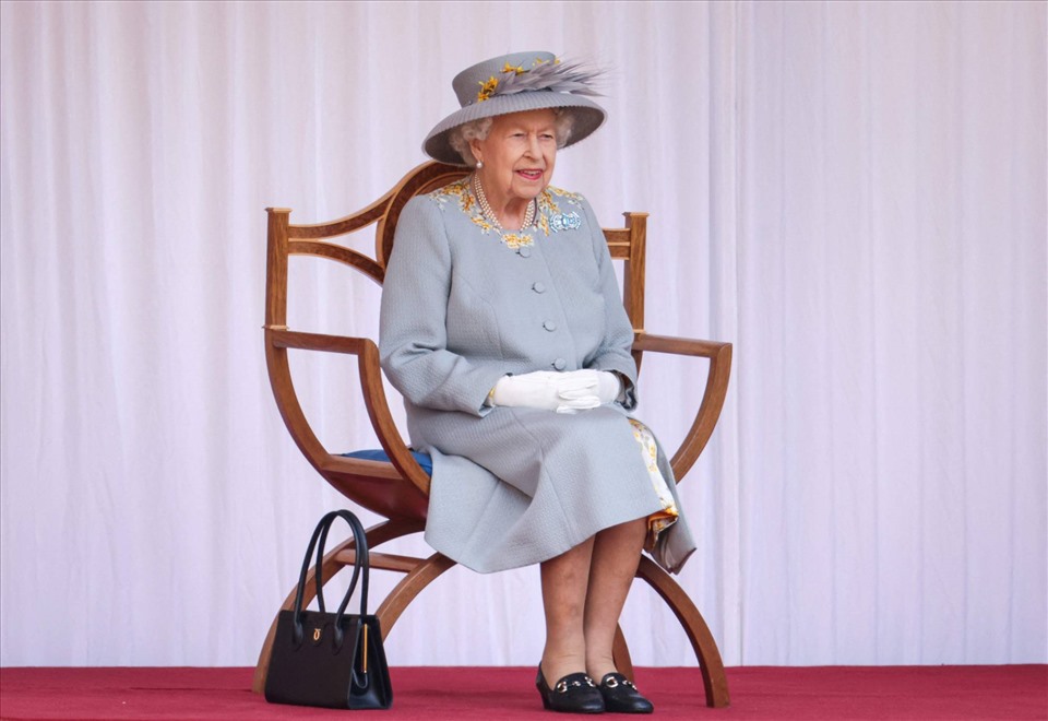 The Queen of England talked about her "exhausted" experience with COVID-19