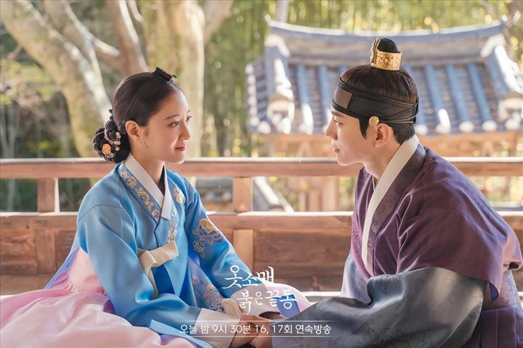 "Cổ tay áo màu đỏ" giành được 7 đề cử tại giải Baeksang 2022 "Cổ tay áo màu đỏ" giành được 7 đề cử tại giải Baeksang 2022