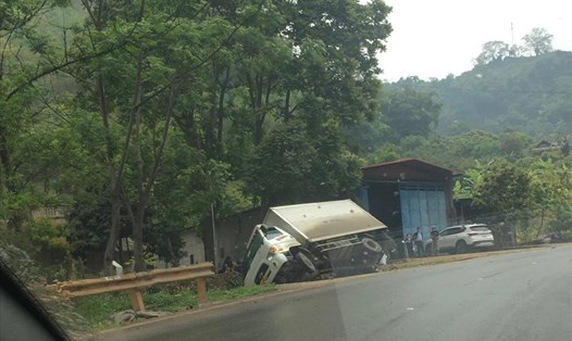Do trời mưa đường trơn, liên tiếp nhiều vụ tai nạn đã xảy ra trên Quốc lộ 6 đoạn qua địa phận tỉnh Sơn La
Ảnh: CTV