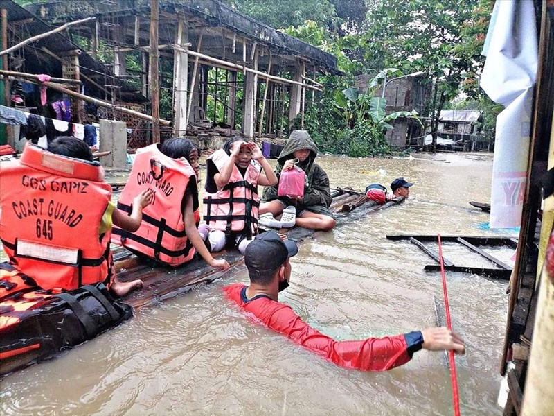 The first storm of 2022 devastated the Philippines, 25 people died