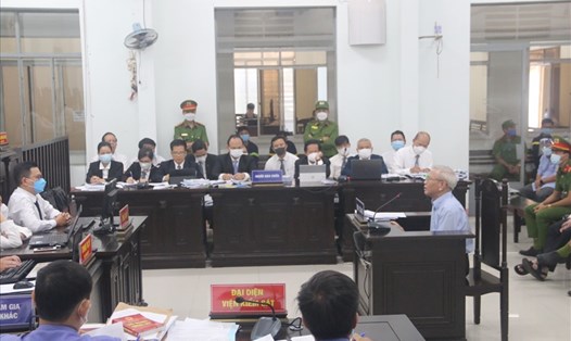 Phiên xét xử cựu lãnh đạo tỉnh Khánh Hòa Ảnh: LĐO