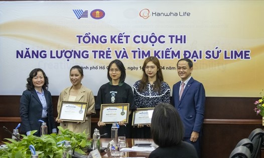 Hanwha Life Việt Nam công bố 3 đại sứ xuất sắc từ cuộc thi viết "Năng lượng trẻ - Tìm kiếm đại sứ LIME"