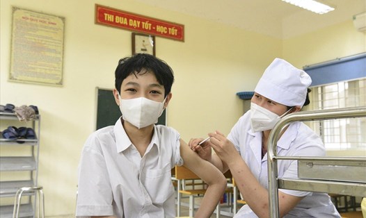 Triển khai tiêm vaccine phòng chống COVID-19 cho trẻ từ 5 đến 12 tuổi tại Hà Nội. Ảnh: PV
