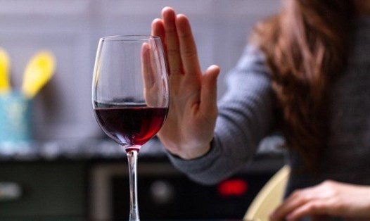 Rượu vang có thể là đồ uống yêu thích của nhiều người nhưng không phải ai cũng nên uống rượu vang. Ảnh: ST