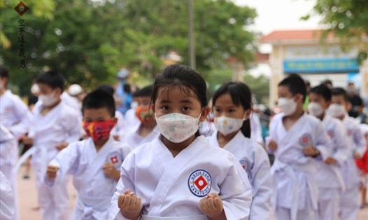 Một câu lạc bộ võ thuật tại Trường Tiểu học Kim Long 2 - TP Huế (ảnh minh hoạ). Ảnh: NDKT