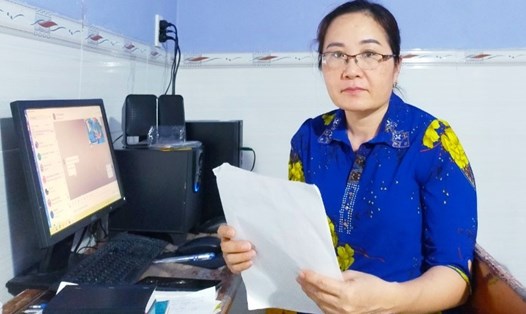 Sau 25 năm gắn bó với ngành giáo dục miền núi, cô Hoàng Thị Lan (Nghệ An) về hưu nhưng không được nhận lương. Ảnh: QĐ