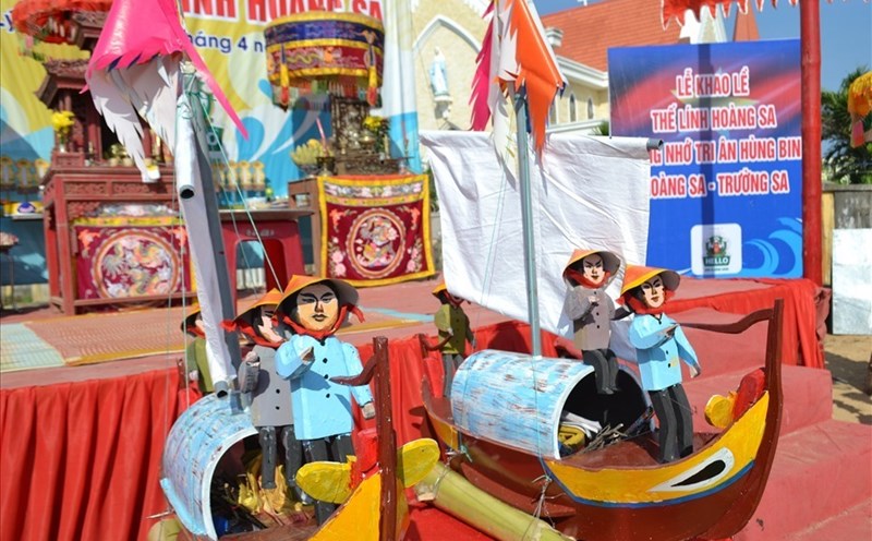 Lịch sử bảo vệ chủ quyền đối với 2 quần đảo Hoàng Sa, Trường Sa của dân tộc được viết bằng mồ hôi, xương máu và cả sinh mạng của nhiều thế hệ.