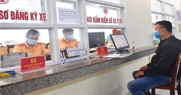 Hướng dẫn cụ thể việc phân cấp đăng ký xe ô tô, xe mô tô tại TPHCM