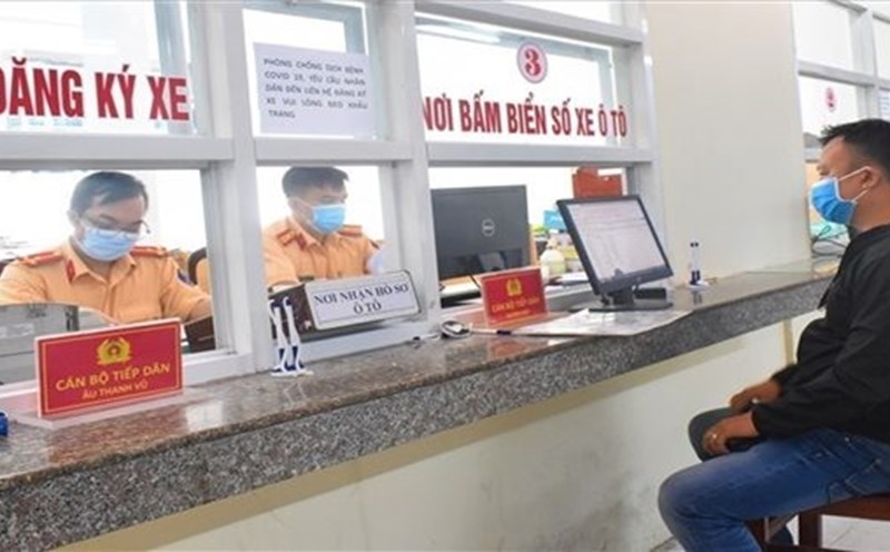Hướng dẫn cụ thể việc phân cấp đăng ký xe ô tô, xe mô tô tại TPHCM