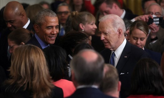 Tổng thống Joe Biden và cựu Tổng thống Barack Obama tại Nhà Trắng hồi đầu tháng 4. Ảnh: AFP