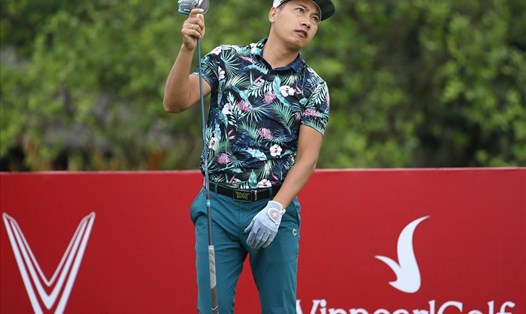Phạm Minh Phong là golfer duy nhất đạt điểm âm trong ngày thi đấu đầu tiên tại Giải Vô địch Golf Quốc gia 2022. Ảnh: Như Ý