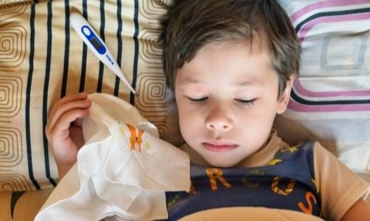 Bệnh dau tai do viêm, nhiễm trùng thường xảy ra ở trẻ nhỏ khoảng từ 6 đến 18 tháng. Ảnh: Boldsky