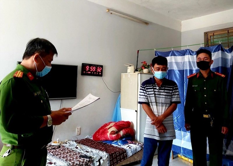 Đà Nẵng: Bắt trưởng quầy bánh mì của Big C tham ô 151 tấn bột mì