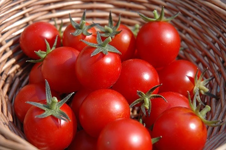 5 tác dụng phụ không ngờ khi ăn quá nhiều cà chua