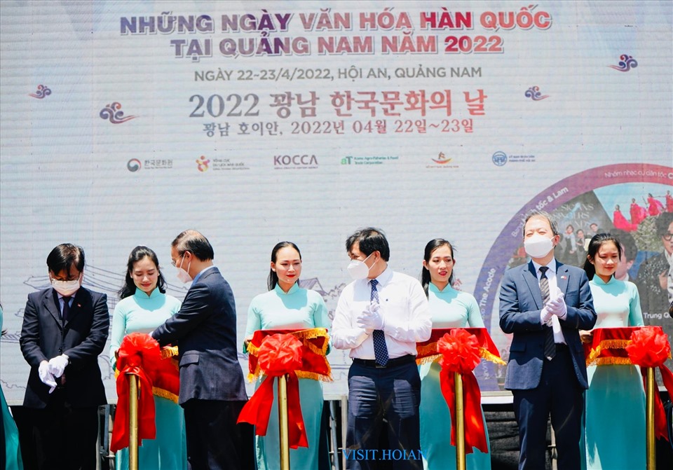 " Những ngàyVăn hóa Hàn Quốc tại Quảng Nam" hứa hẹn ngoài thắt chặt tình hữu nghị giữa hai dân tộc, mà ngành du lịch địa phương còn hy vọng đưa một lượng lớn khách Hà Quốc trở lại.