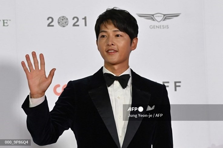Song Joong Ki kể về lần đầu tiên đứng trước máy quay Song Joong Ki kể về lần đầu tiên đứng trước máy quay