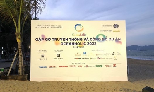 Lễ hội âm nhạc Oceanholic Nha Trang tự ý sử dụng logo báo chí.